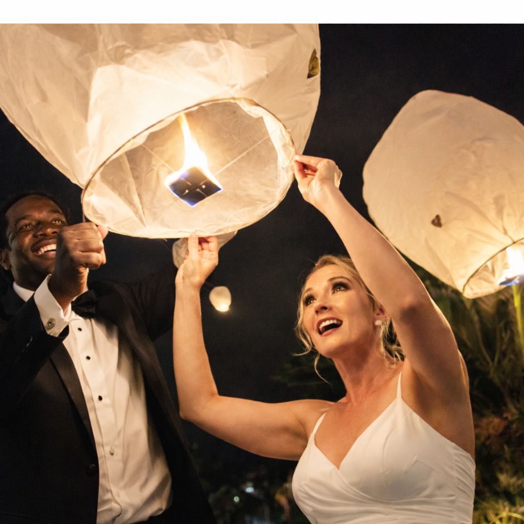 Floating Sky Lanterns (Candle Hot-Air Lanterns)